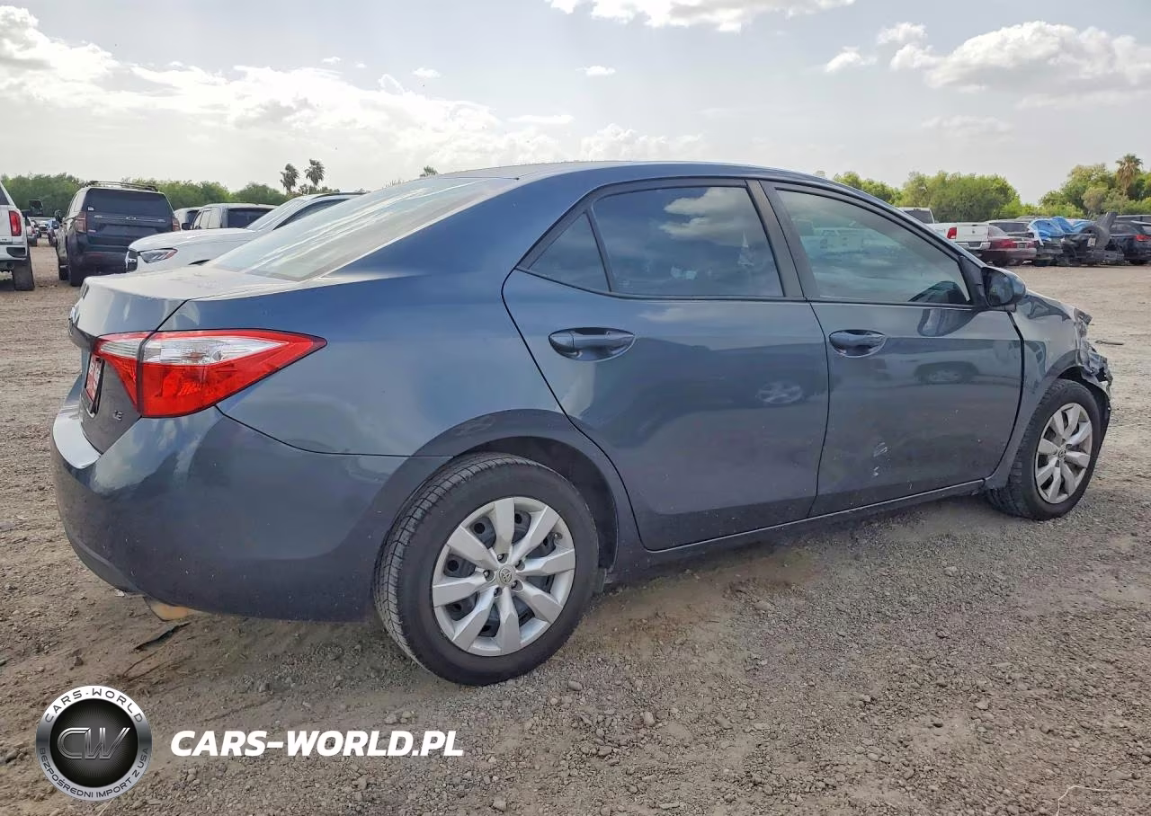 2016 Toyota Corolla Le VIN:5YFBURHE1GP404913 - 3