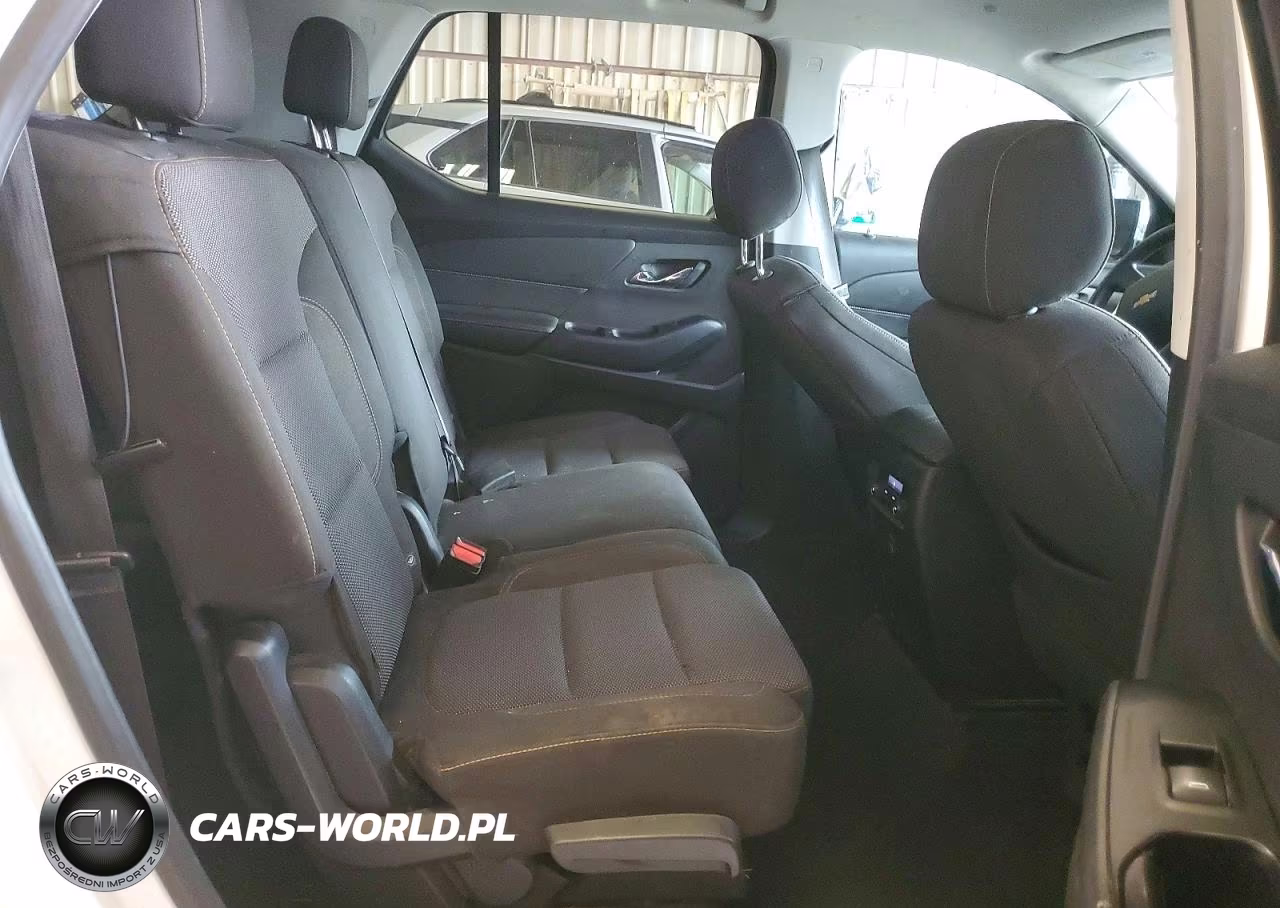 2019 Chevrolet Traverse Ls VIN:1GNERFKW8KJ169915 - 11