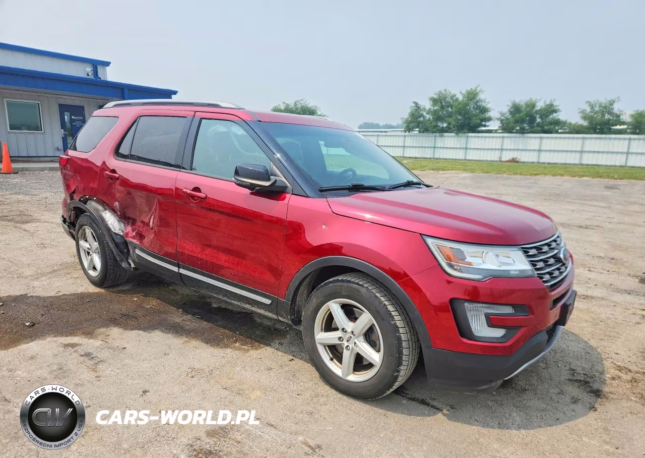 2017 Ford Explorer Xlt VIN:1FM5K8D83HGB38435 - 4