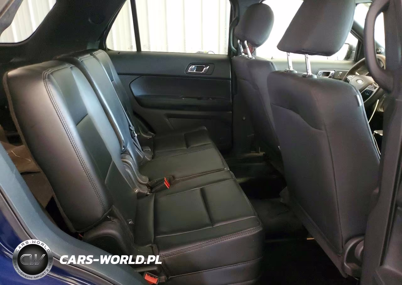 2018 Ford Explorer Police Interceptor VIN:1FM5K8AR2JGA83382 - 11