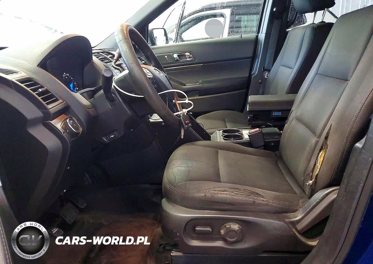 2018 Ford Explorer Police Interceptor VIN:1FM5K8AR2JGA83382 - 7