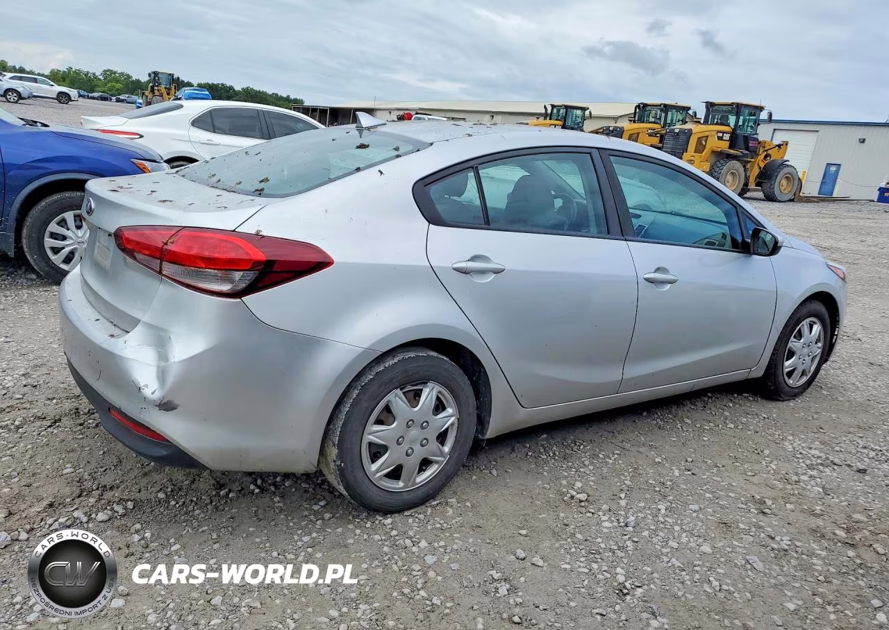 2018 Kia Forte Lx VIN:3KPFK4A72JE200183 - 3