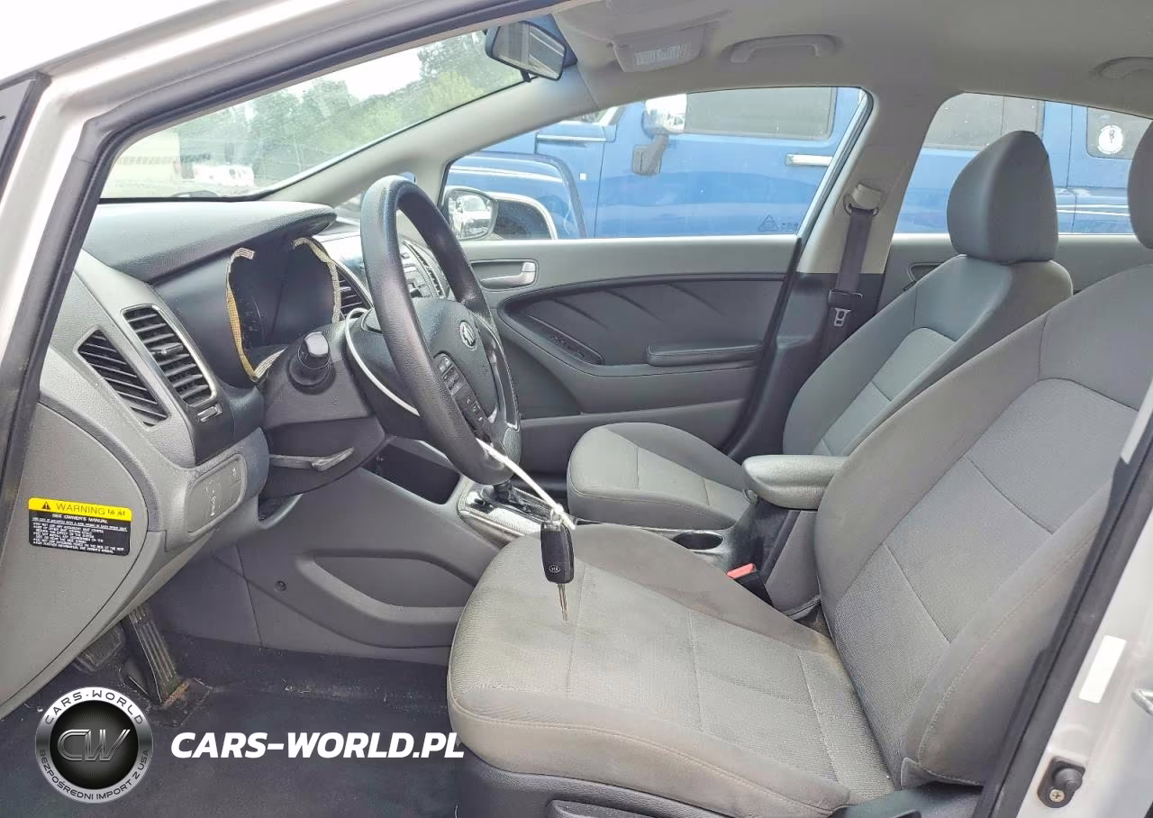 2018 Kia Forte Lx VIN:3KPFK4A72JE200183 - 7