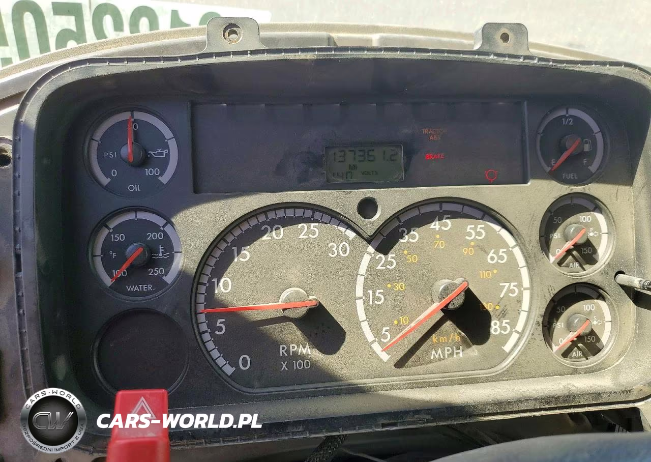 2005 Freightliner Business Class M2 Refuse Truck VIN:1FVACXCS05HN20603 - 9