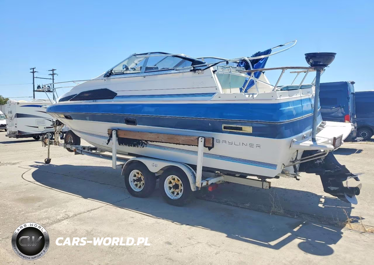 1987 Bayliner Boat VIN:BL3B09SBK687 - 4