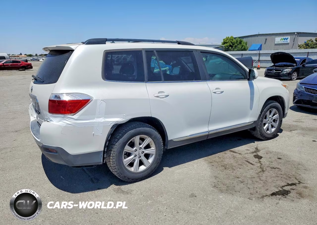 2011 Toyota Highlander Se VIN:5TDZK3EH6BS045591 - 3