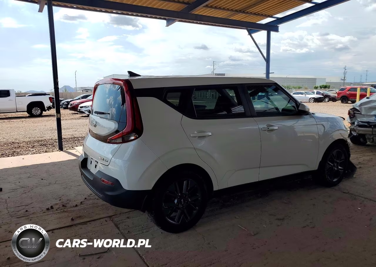 2021 Kia Soul Ex VIN:KNDJ33AU8M7762343 - 3