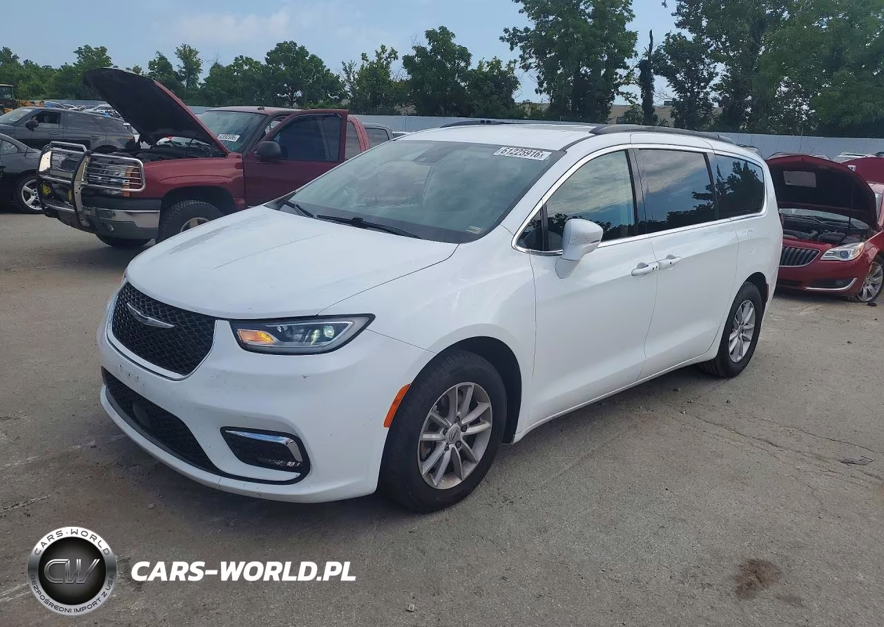 2022 Chrysler Pacifica Touring L