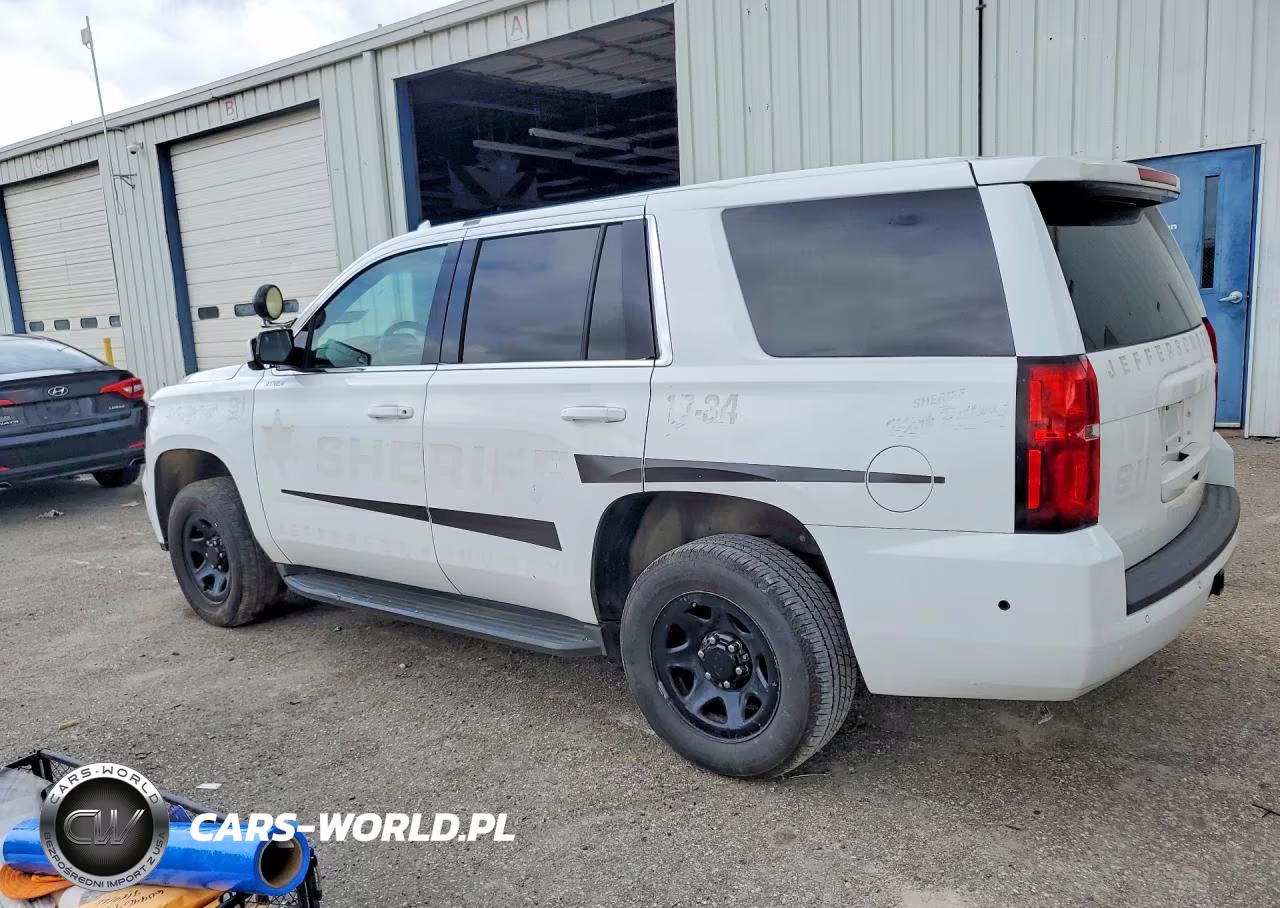 2017 Chevrolet Tahoe VIN:1GNLCDEC2HR185682 - 2