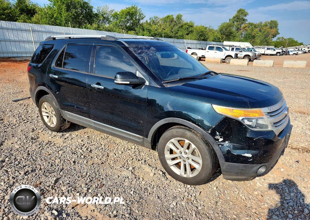 2014 Ford Explorer Xlt VIN:1FM5K7D82EGA53981 - 4