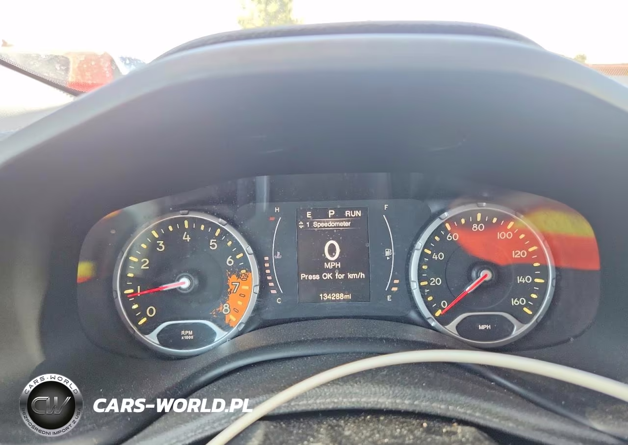 2017 Jeep Renegade Latitude VIN:ZACCJABB9HPE61721 - 9