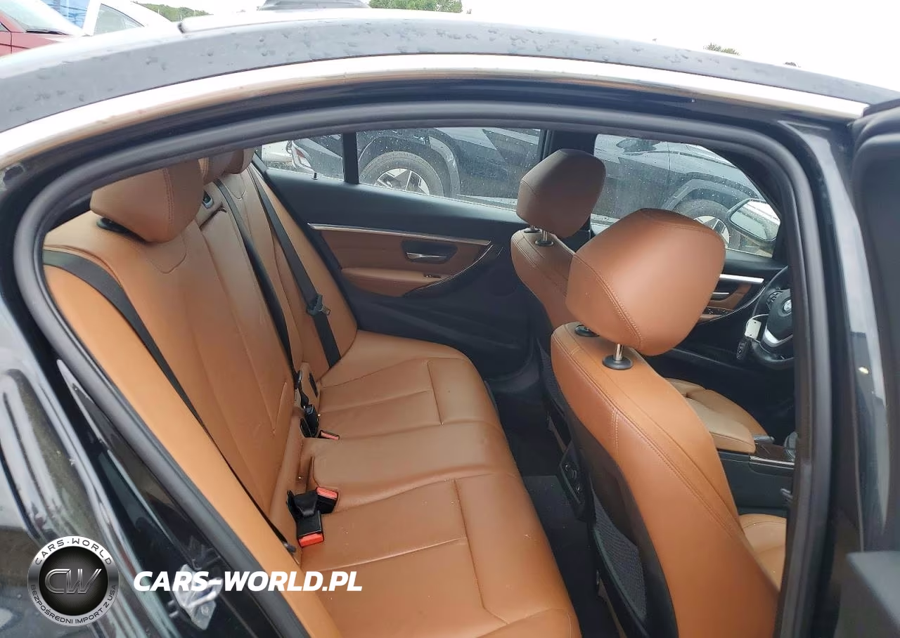 2017 BMW 330 Xi VIN:WBA8D9C36HA005921 - 10