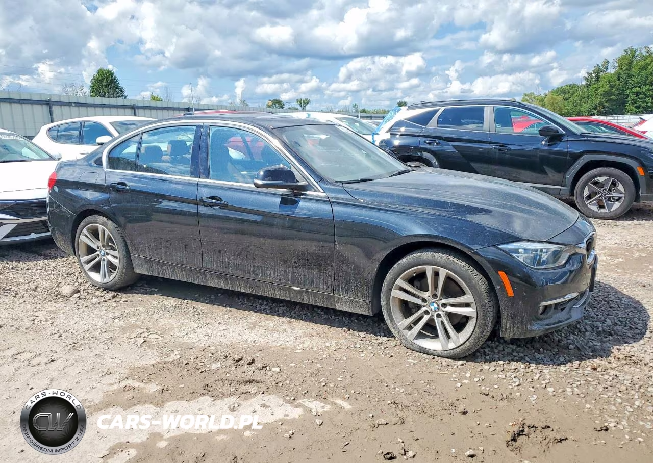 2017 BMW 330 Xi VIN:WBA8D9C36HA005921 - 4