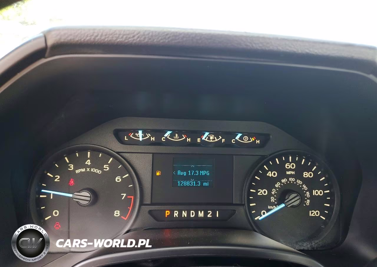 2018 Ford F150 VIN:1FTMF1CBXJKF50590 - 9