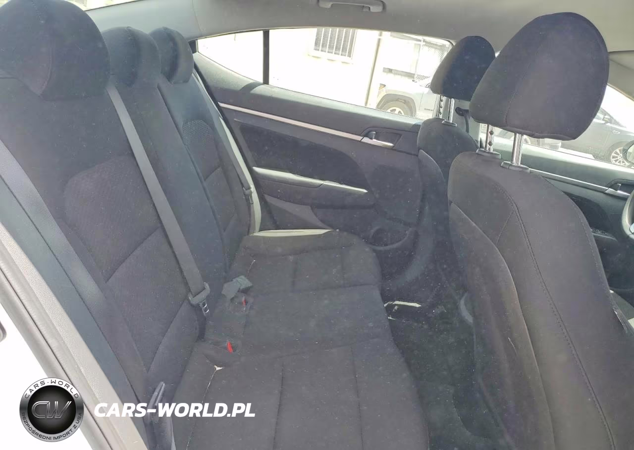 2019 Hyundai Elantra Sel VIN:5NPD84LF3KH450376 - 10