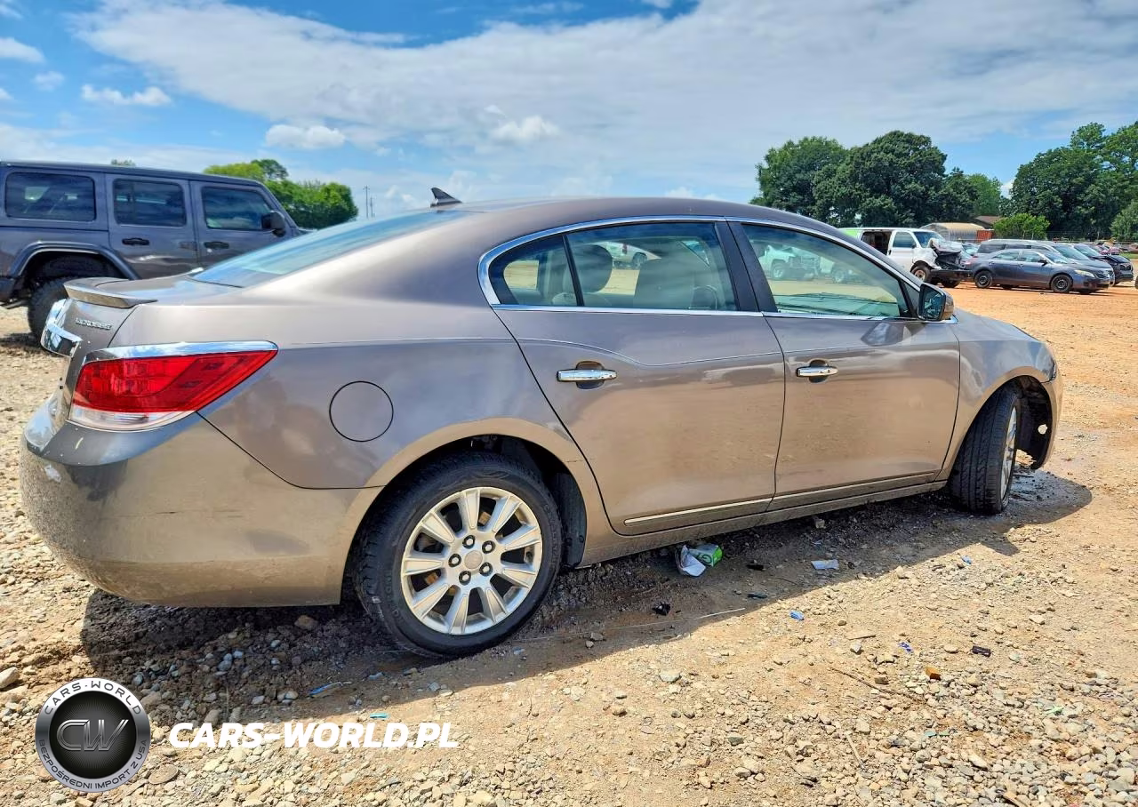 2012 Buick Lacrosse Convenience VIN:1G4GB5ER0CF183717 - 3
