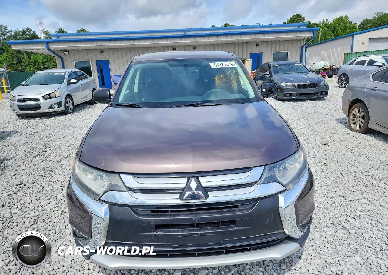 2018 Mitsubishi Outlander Es VIN:JA4AD2A3XJZ033432 - 5