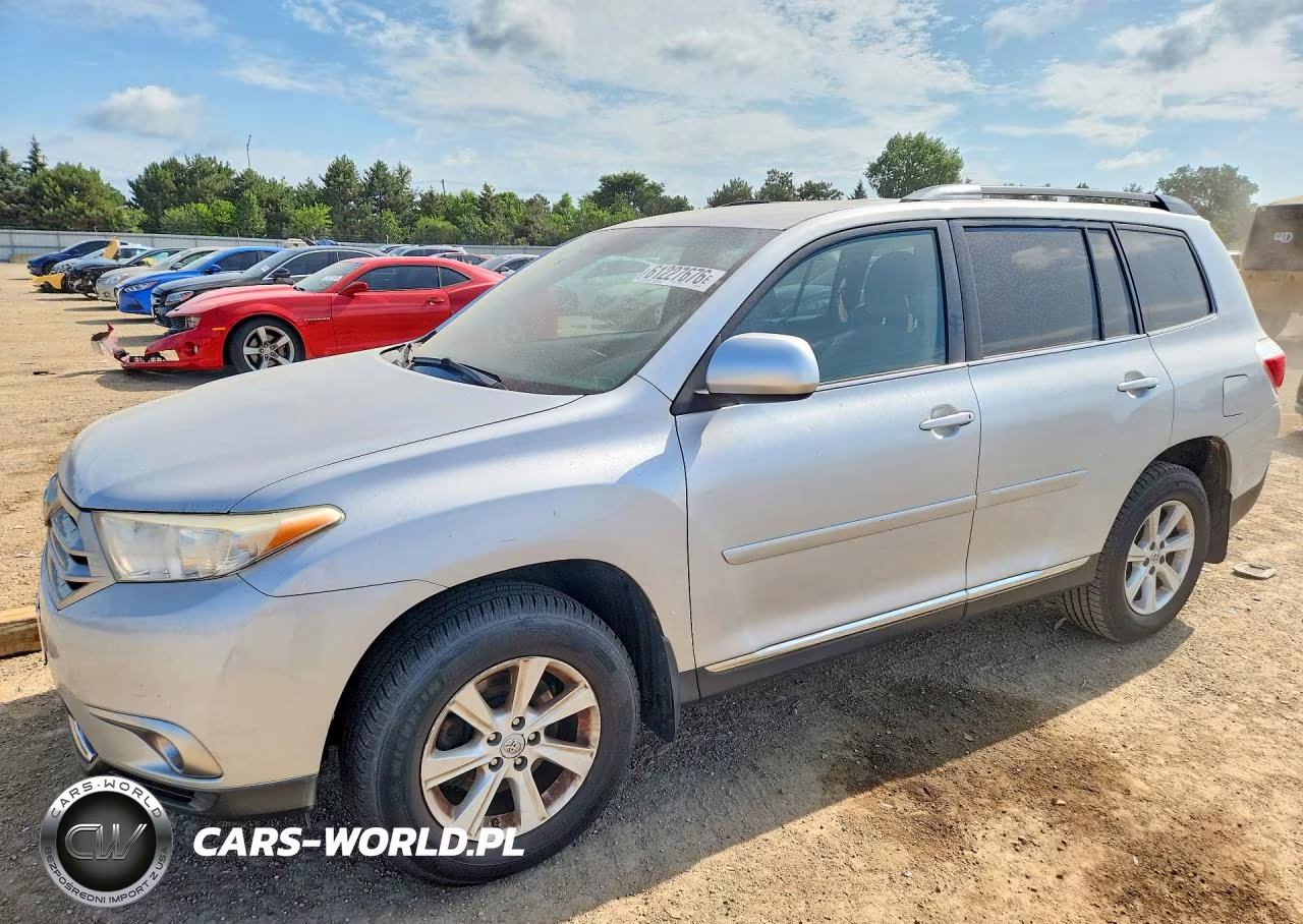 2011 Toyota Highlander Base