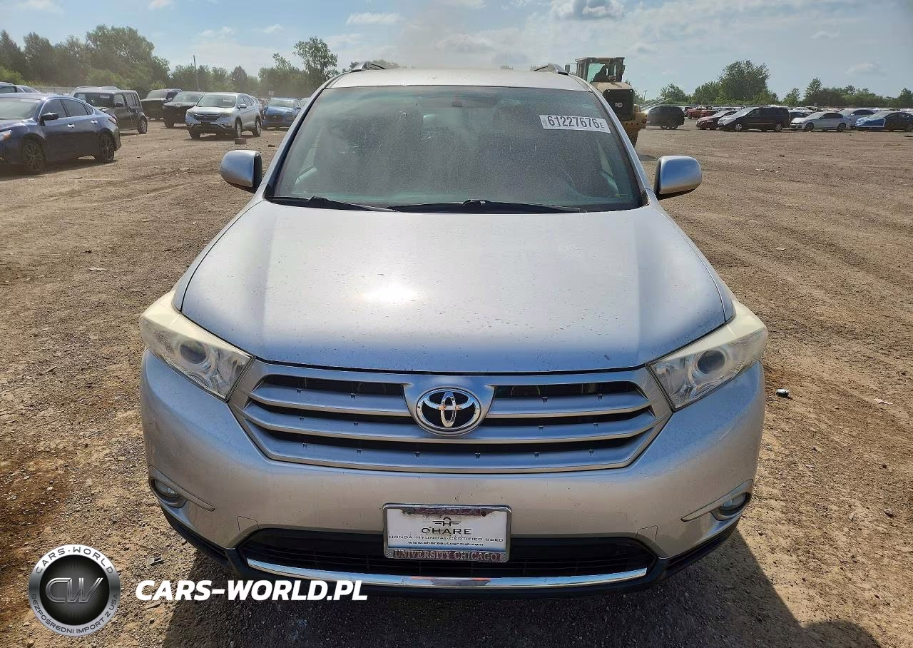 2011 Toyota Highlander Base VIN:5TDBK3EH1BS070903 - 5