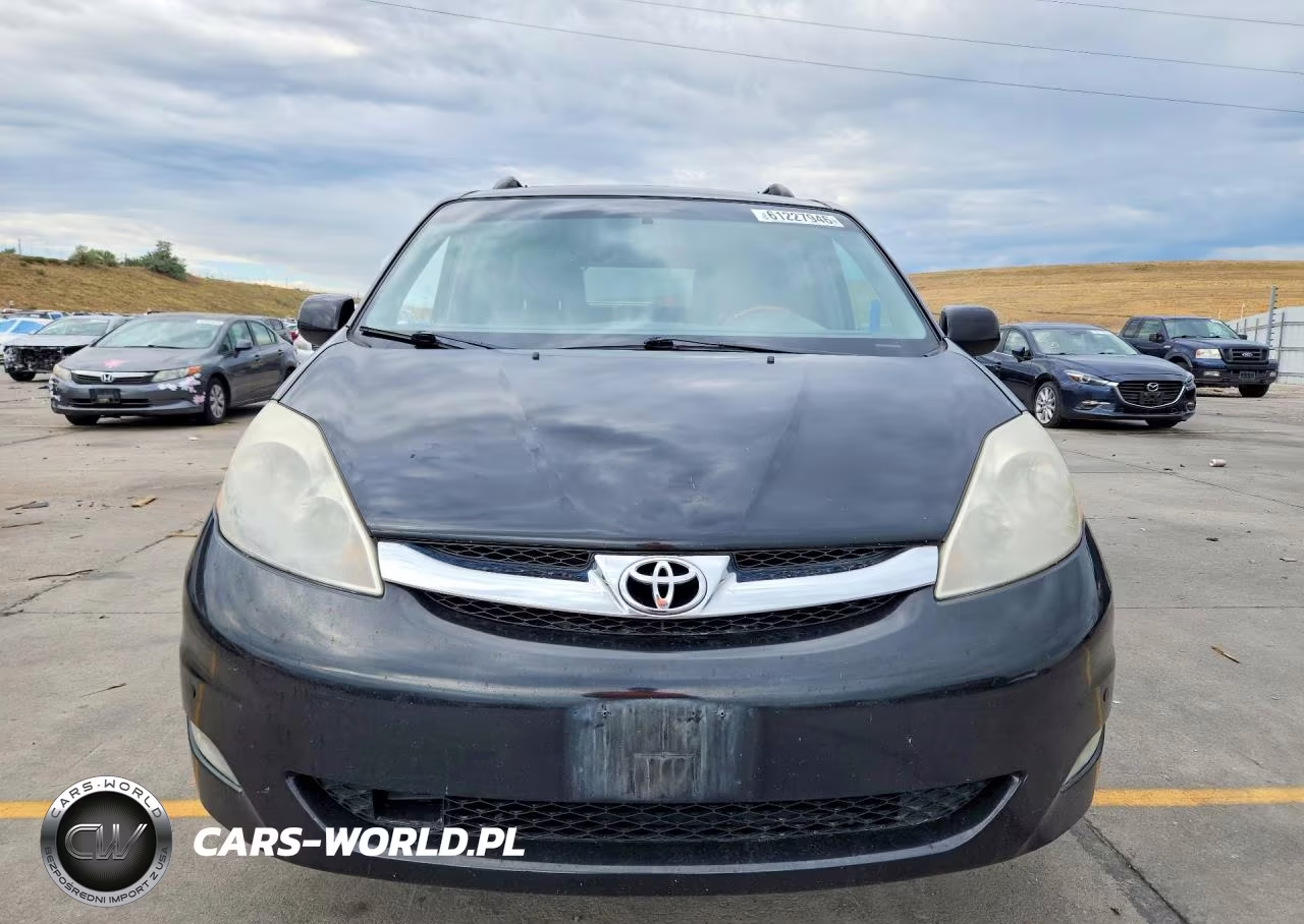 2010 Toyota Sienna Xle Limited VIN:5TDDK4CC3AS034165 - 5