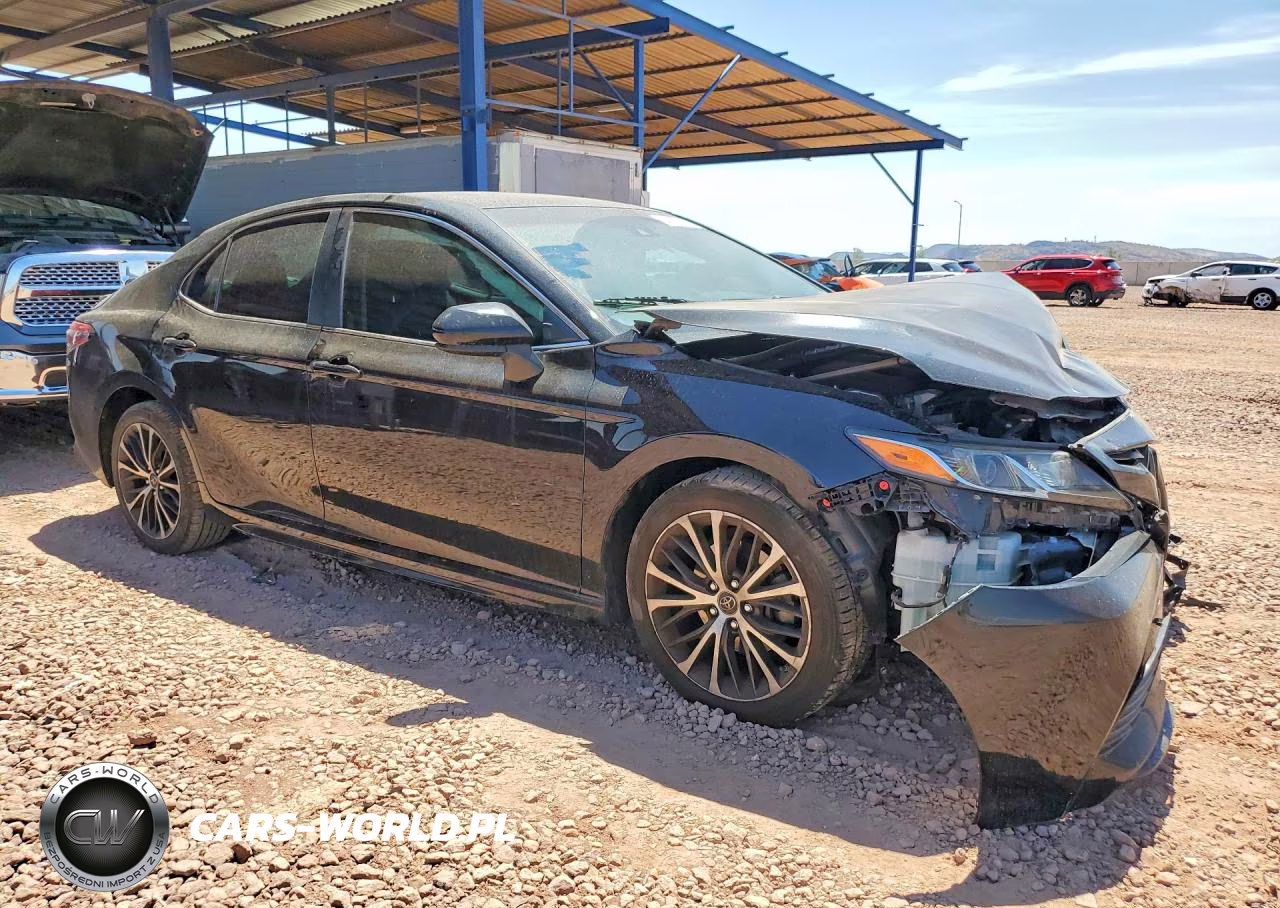 2018 Toyota Camry Se VIN:4T1B11HK0JU064210 - 4