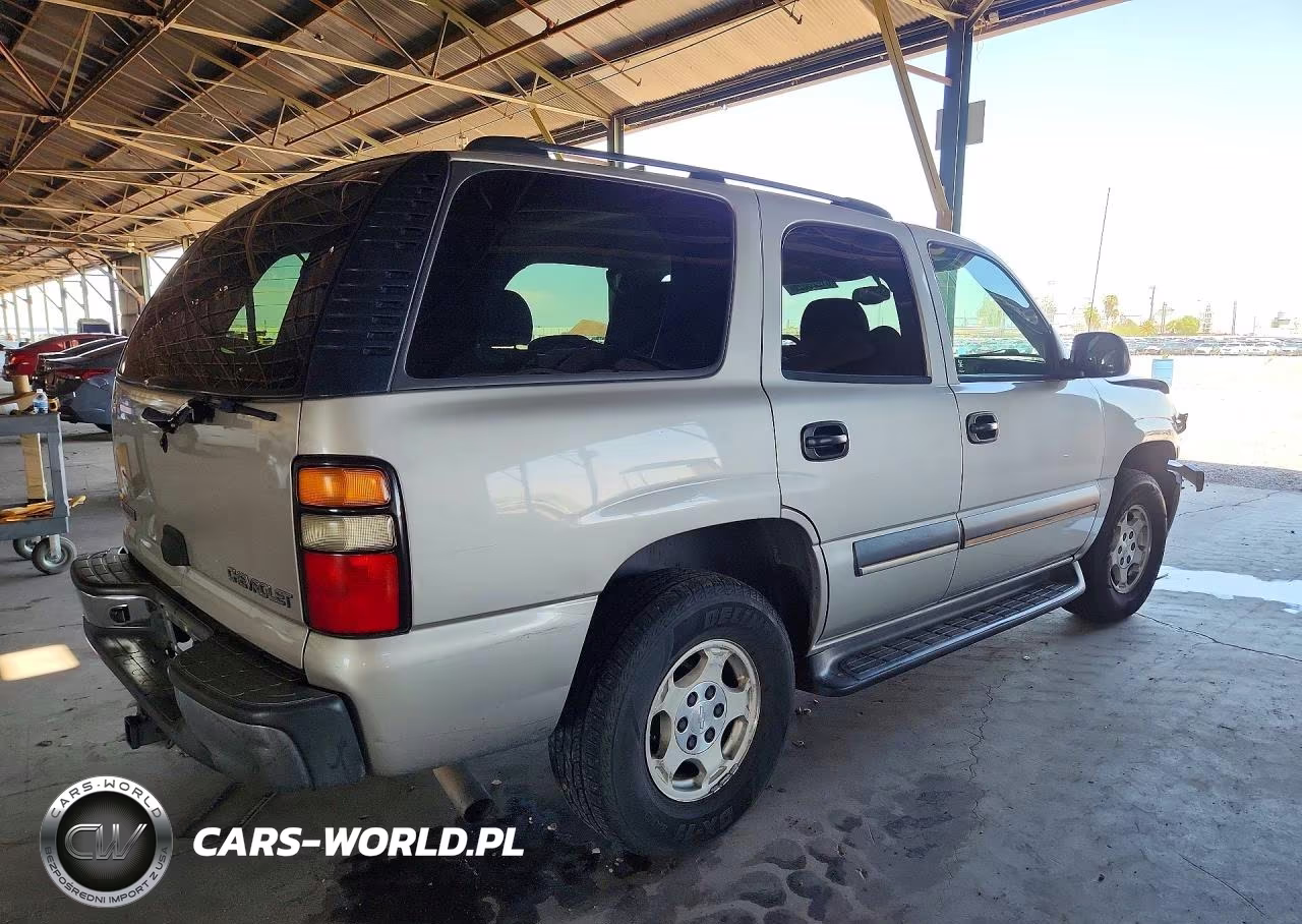 2004 Chevrolet Tahoe C1500 VIN:1GNEC13V64R143246 - 3