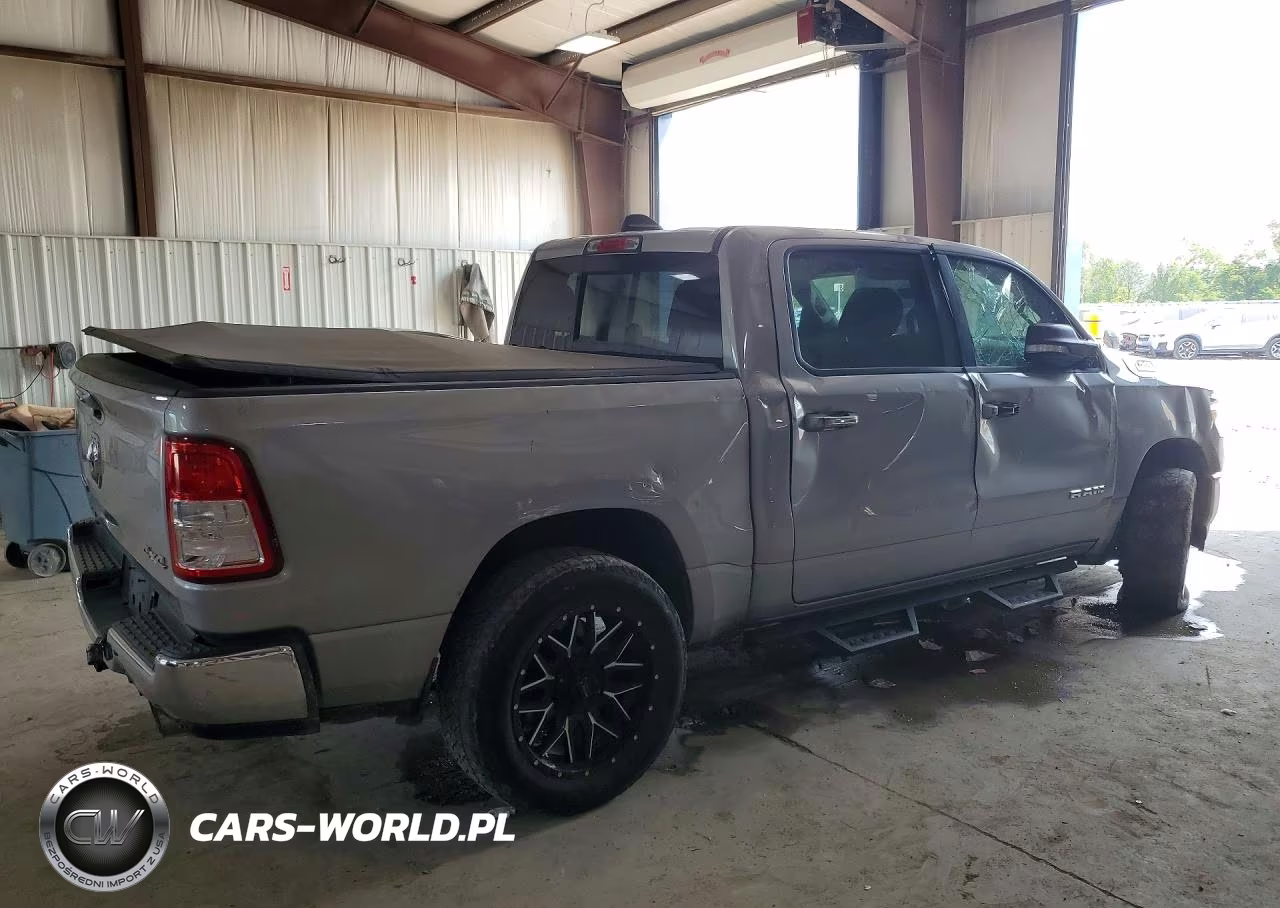 2020 Ram 1500 Big Horn-Lone Star VIN:1C6SRFFT0LN195857 - 3