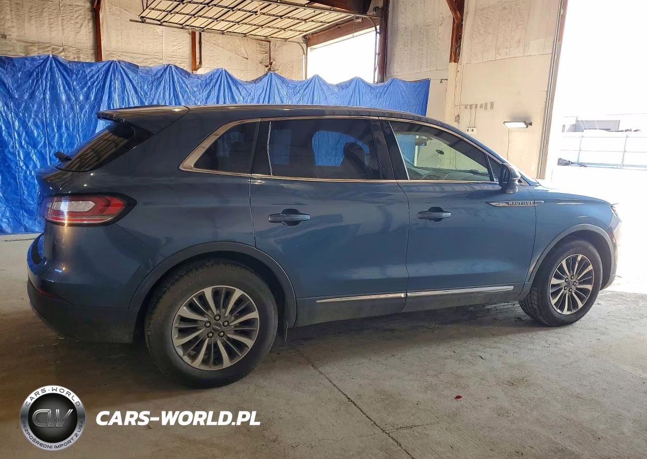 2019 Lincoln Nautilus Select VIN:2LMPJ8K95KBL24102 - 3