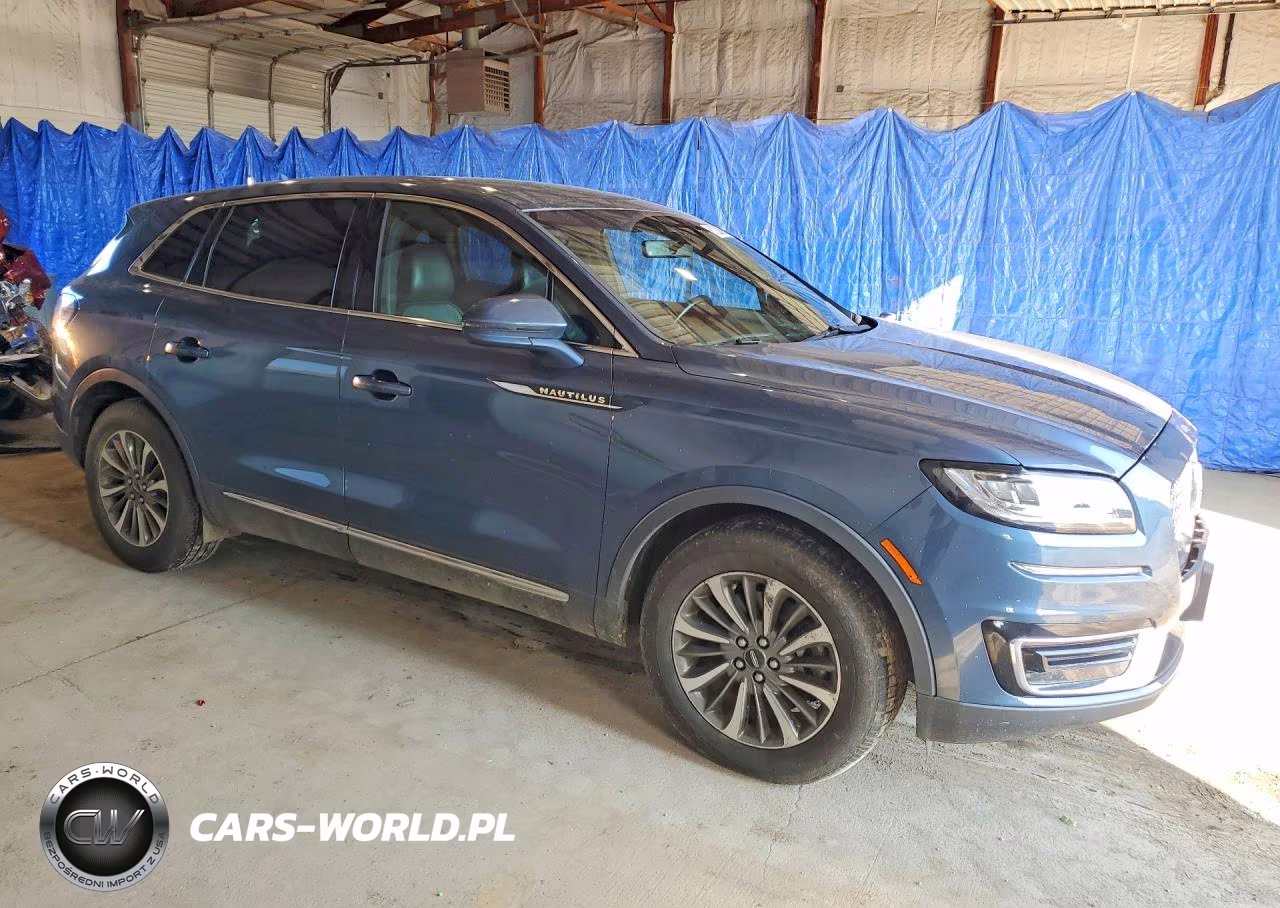 2019 Lincoln Nautilus Select VIN:2LMPJ8K95KBL24102 - 4