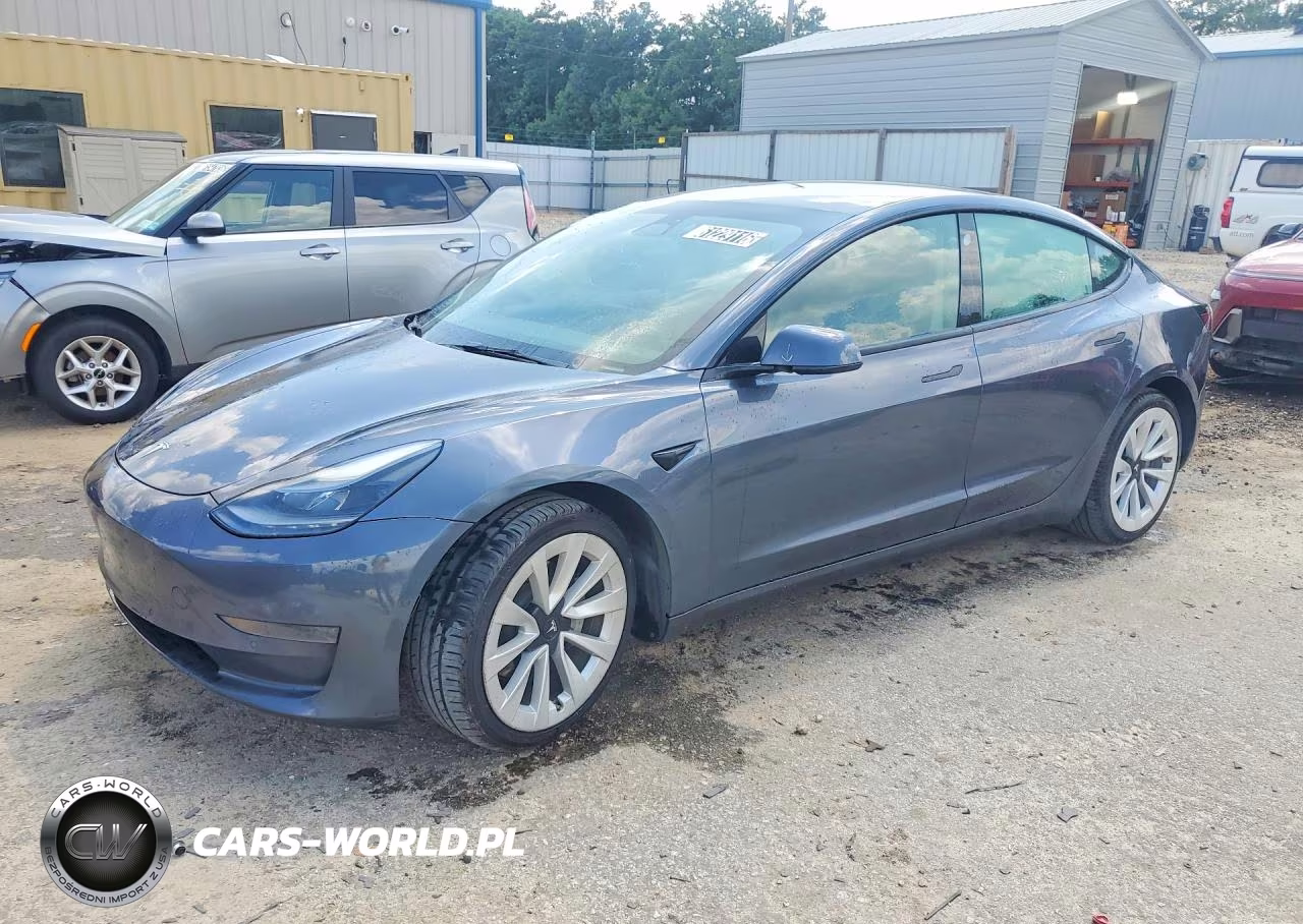 2022 Tesla Model 3 – zdjęcie 1 z 12