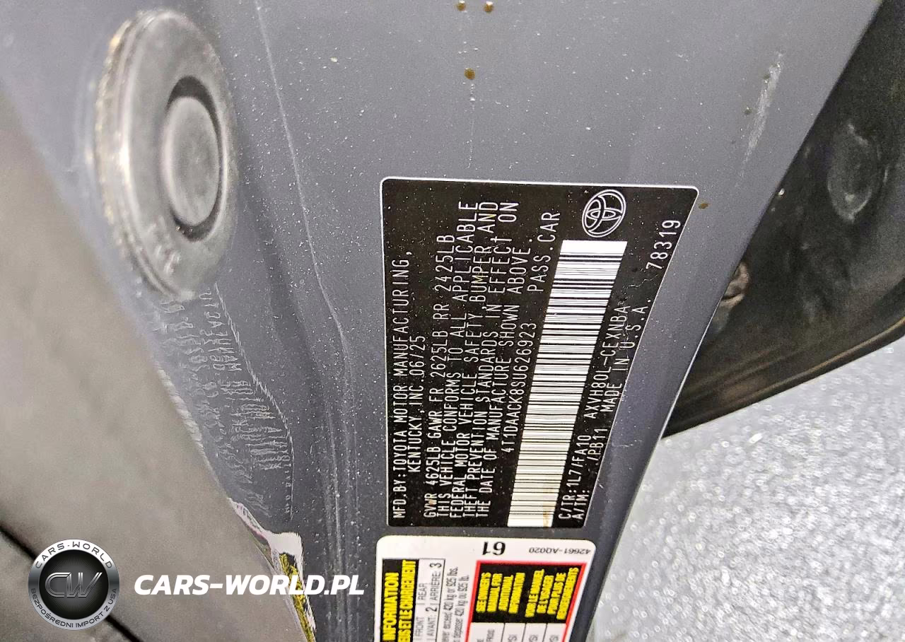 2025 Toyota Camry Le VIN:4T1DAACK8SU626923 - 12