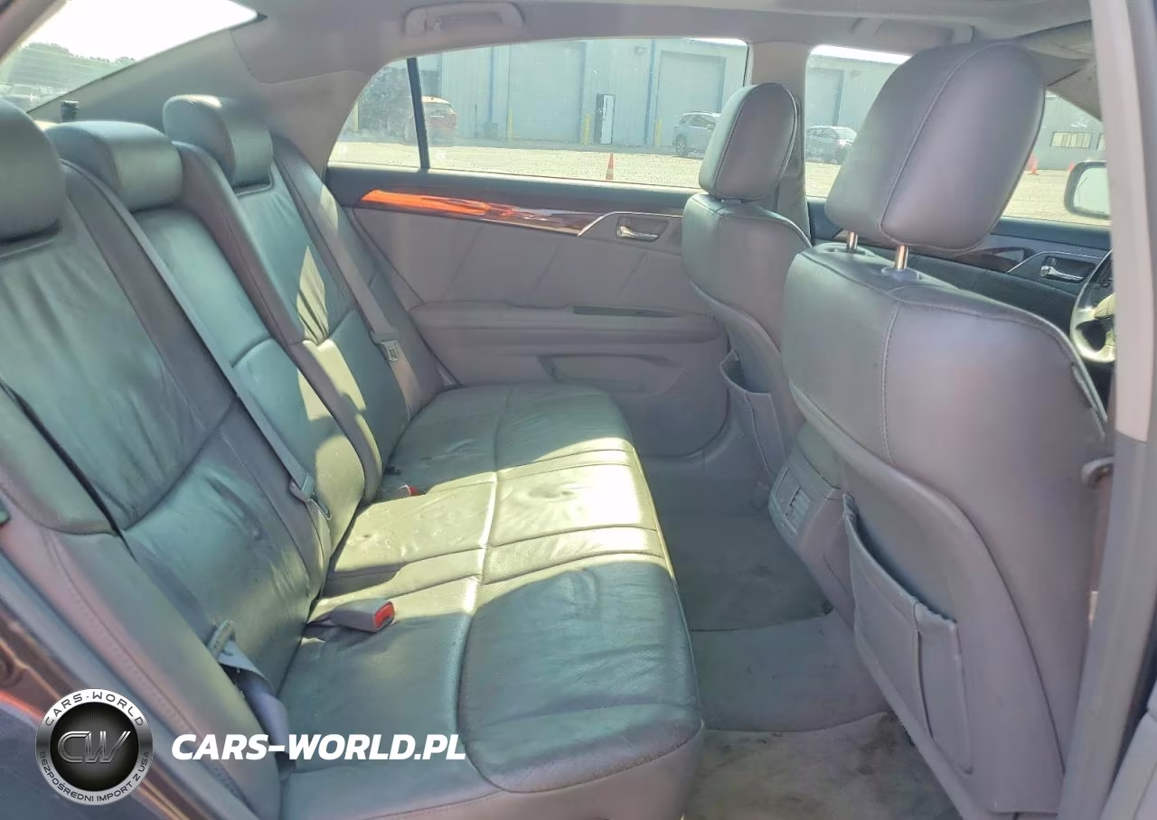 2010 Toyota Avalon Limited VIN:4T1BK3DB4AU370857 - 10