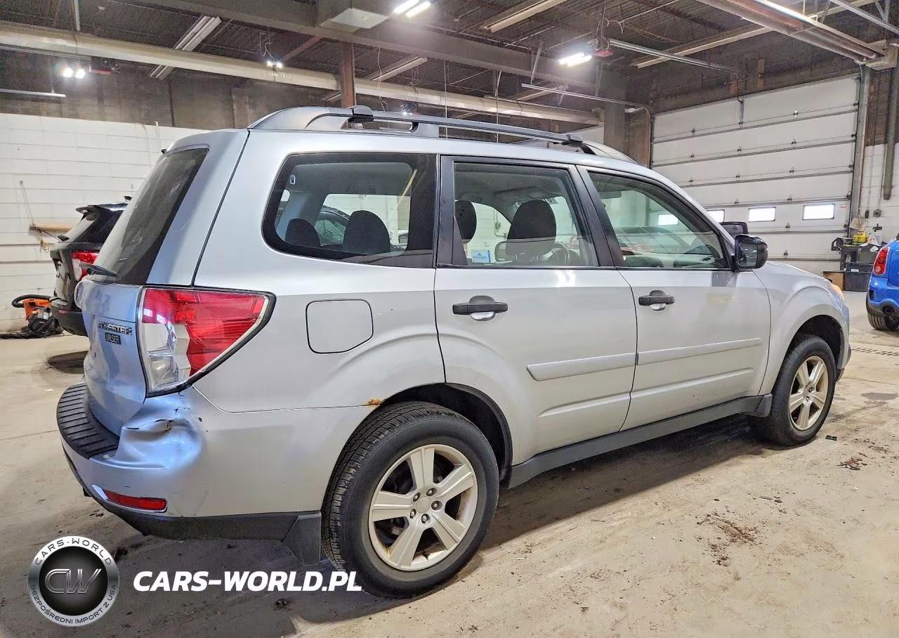 2012 Subaru Forester 2.5X VIN:JF2SHBBC5CH412829 - 3