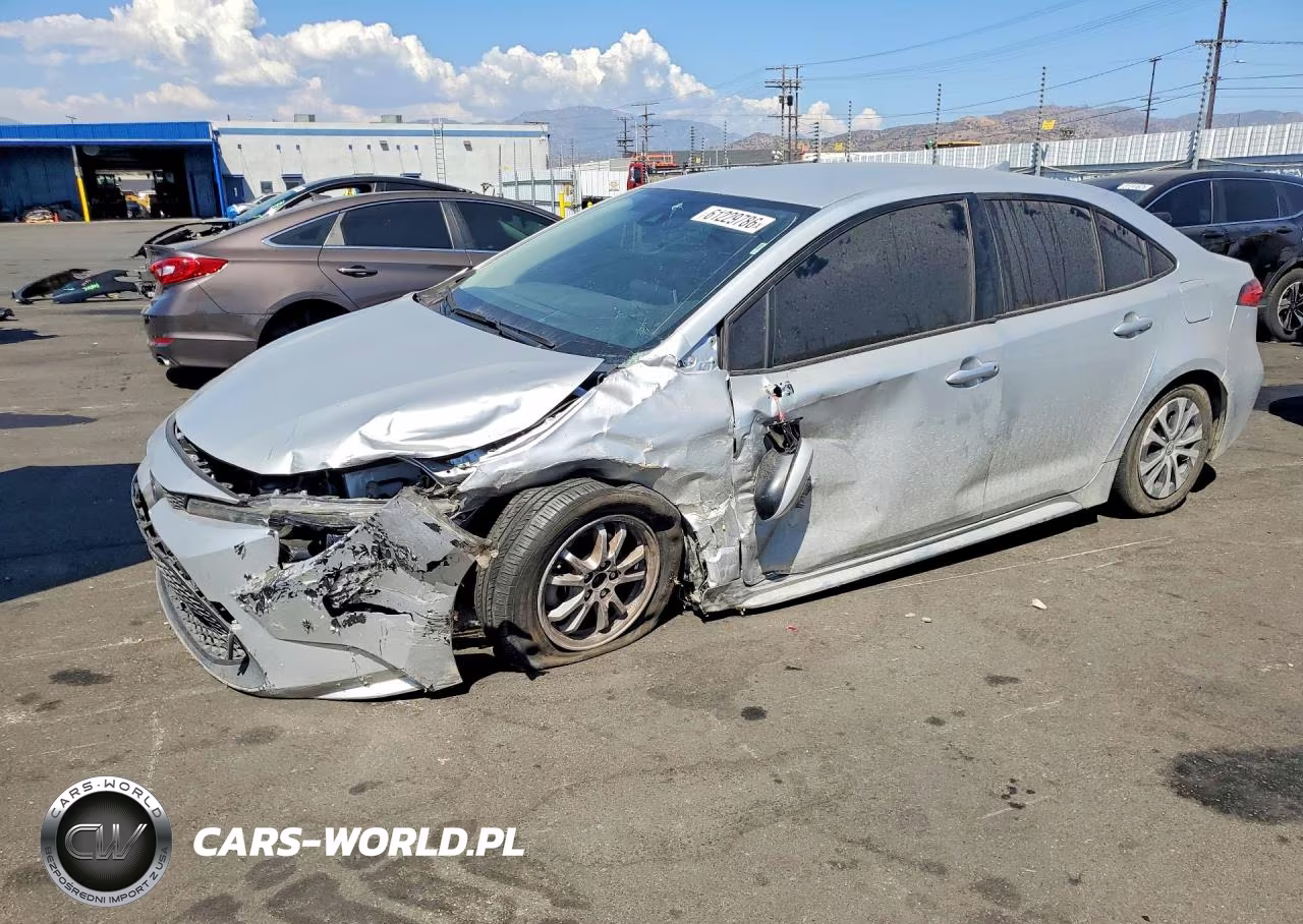 2022 Toyota Corolla Le – zdjęcie 1 z 12