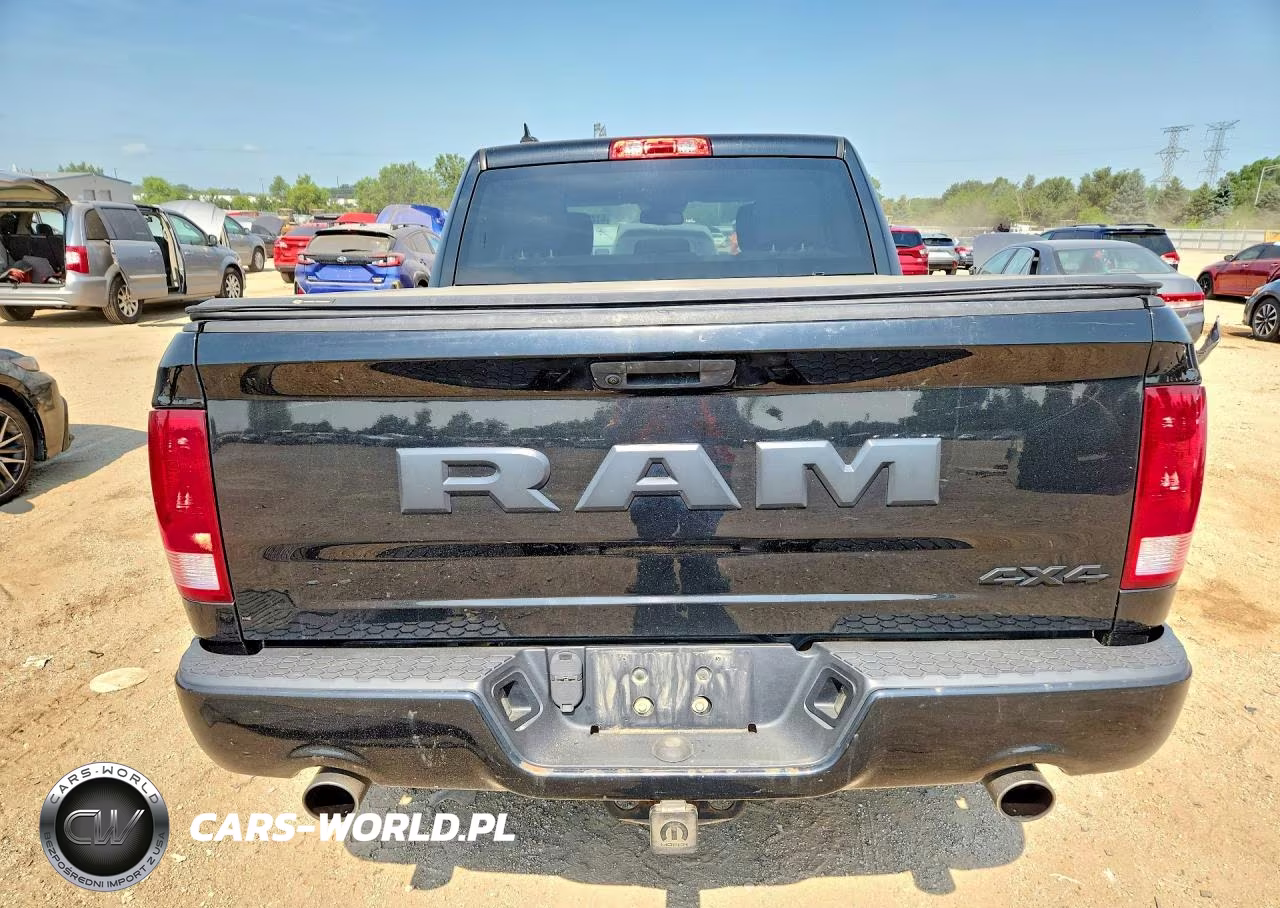 2019 Ram 1500 Classic Tradesman VIN:1C6RR7KT3KS625973 - 6