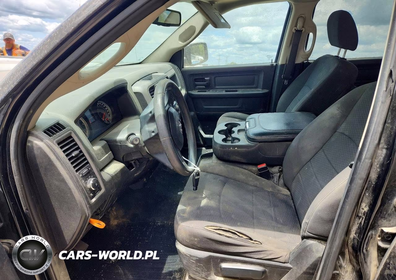 2019 Ram 1500 Classic Tradesman VIN:1C6RR7KT3KS625973 - 7