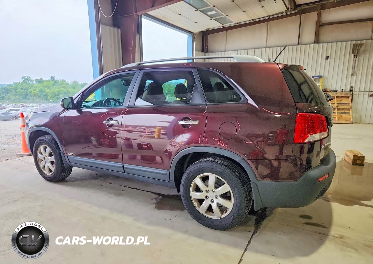 2011 Kia Sorento Lx VIN:5XYKTCA19BG060011 - 2