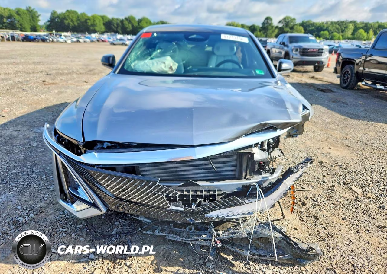 2025 Cadillac Lyriq Luxury VIN:1GYKPTRL8SZ315947 - 5
