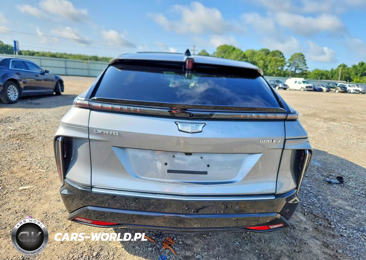 2025 Cadillac Lyriq Luxury VIN:1GYKPTRL8SZ315947 - 6