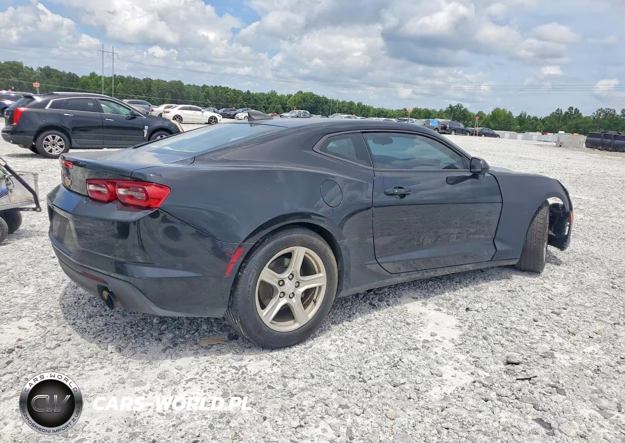 2019 Chevrolet Camaro Ls VIN:1G1FB1RX4K0131664 - 3