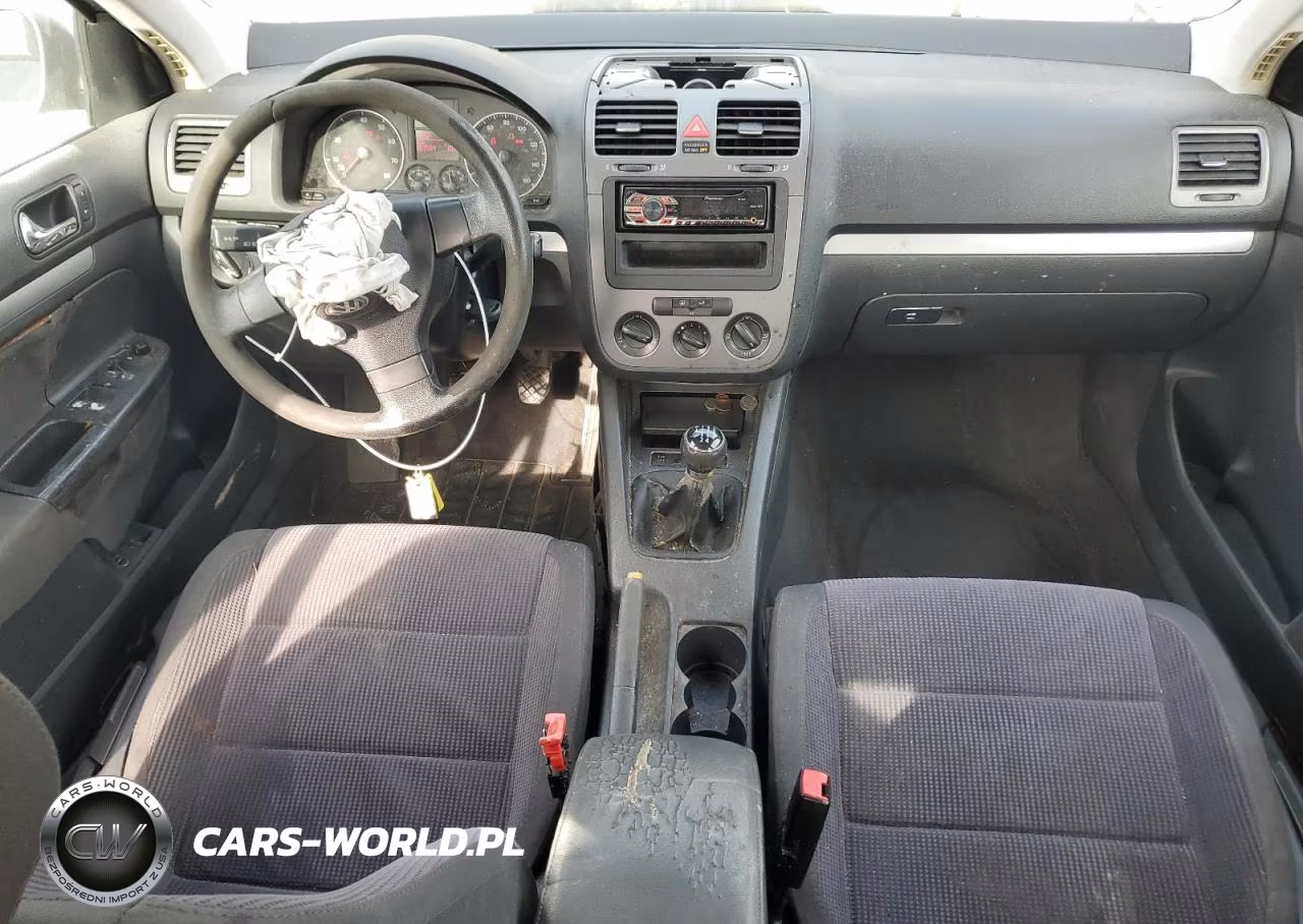 2005 Volkswagen New Jetta Value VIN:3VWPF71K35M621420 - 8