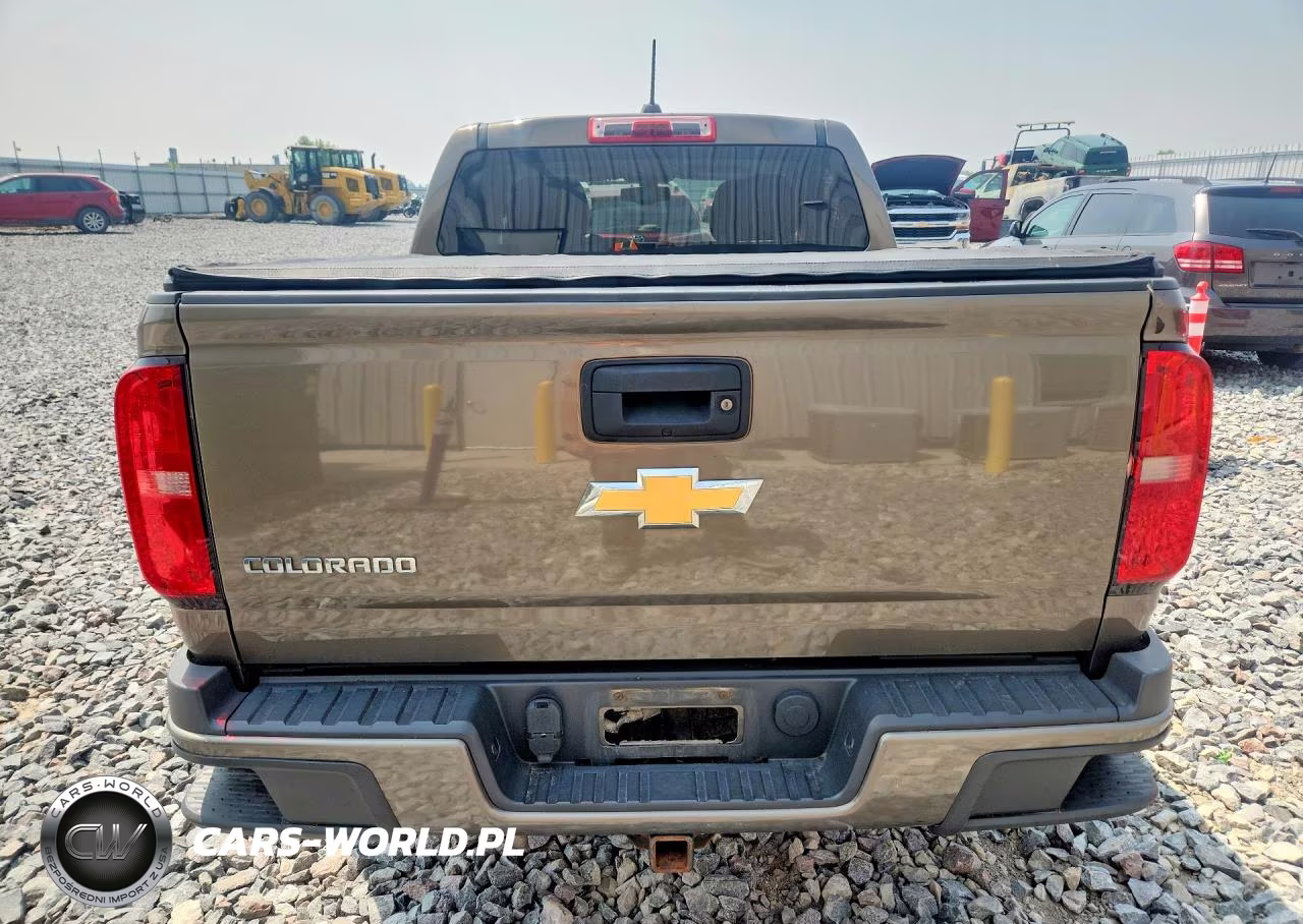 2015 Chevrolet Colorado Z71 VIN:1GCGTCE36F1182641 - 6