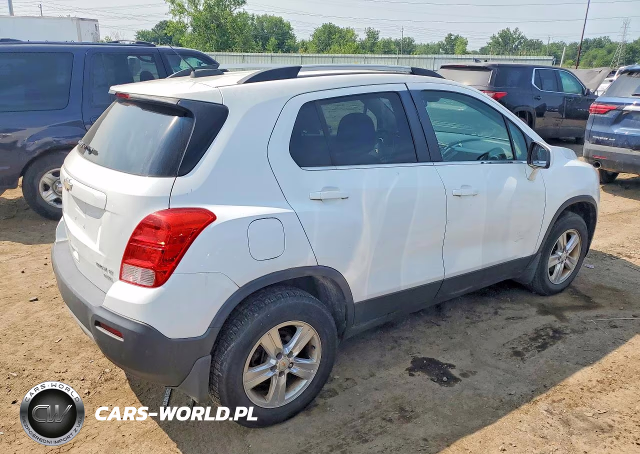 2015 Chevrolet Trax 1Lt VIN:KL7CJRSB1FB173579 - 3