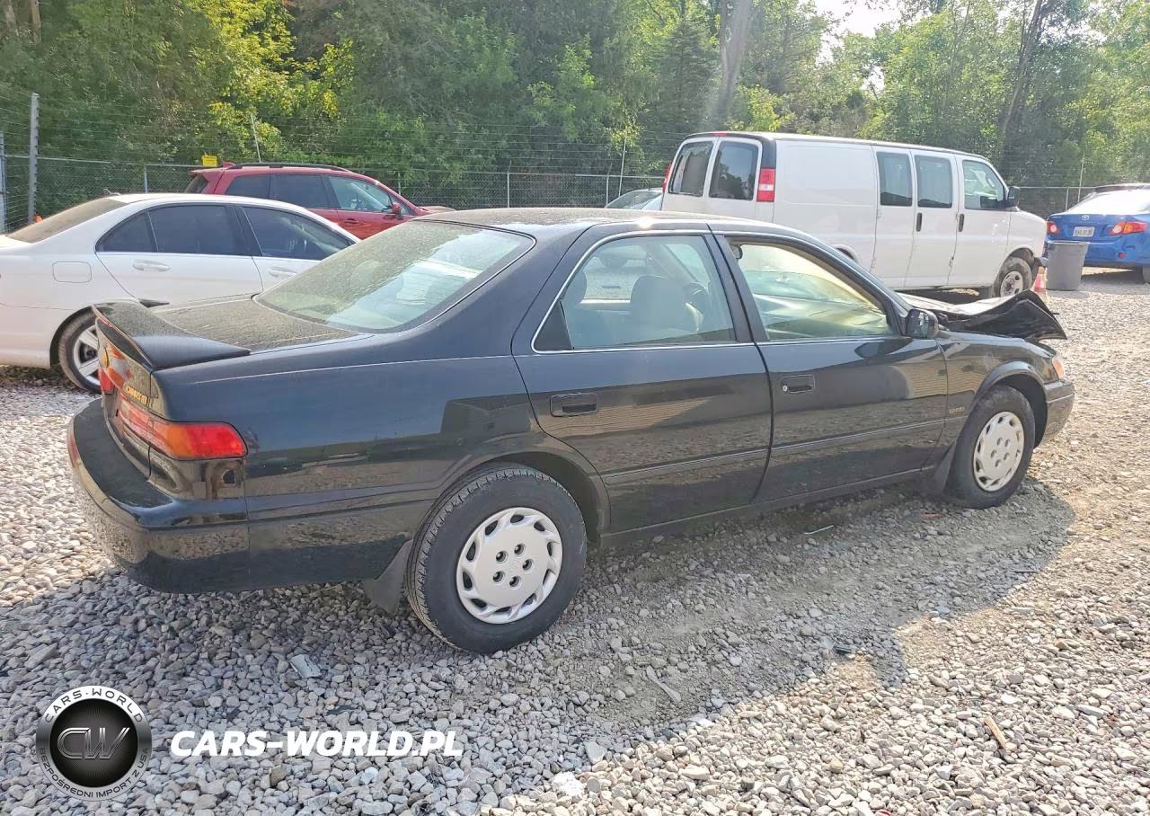 1997 Toyota Camry Le VIN:4T1BG22K0VU769530 - 3