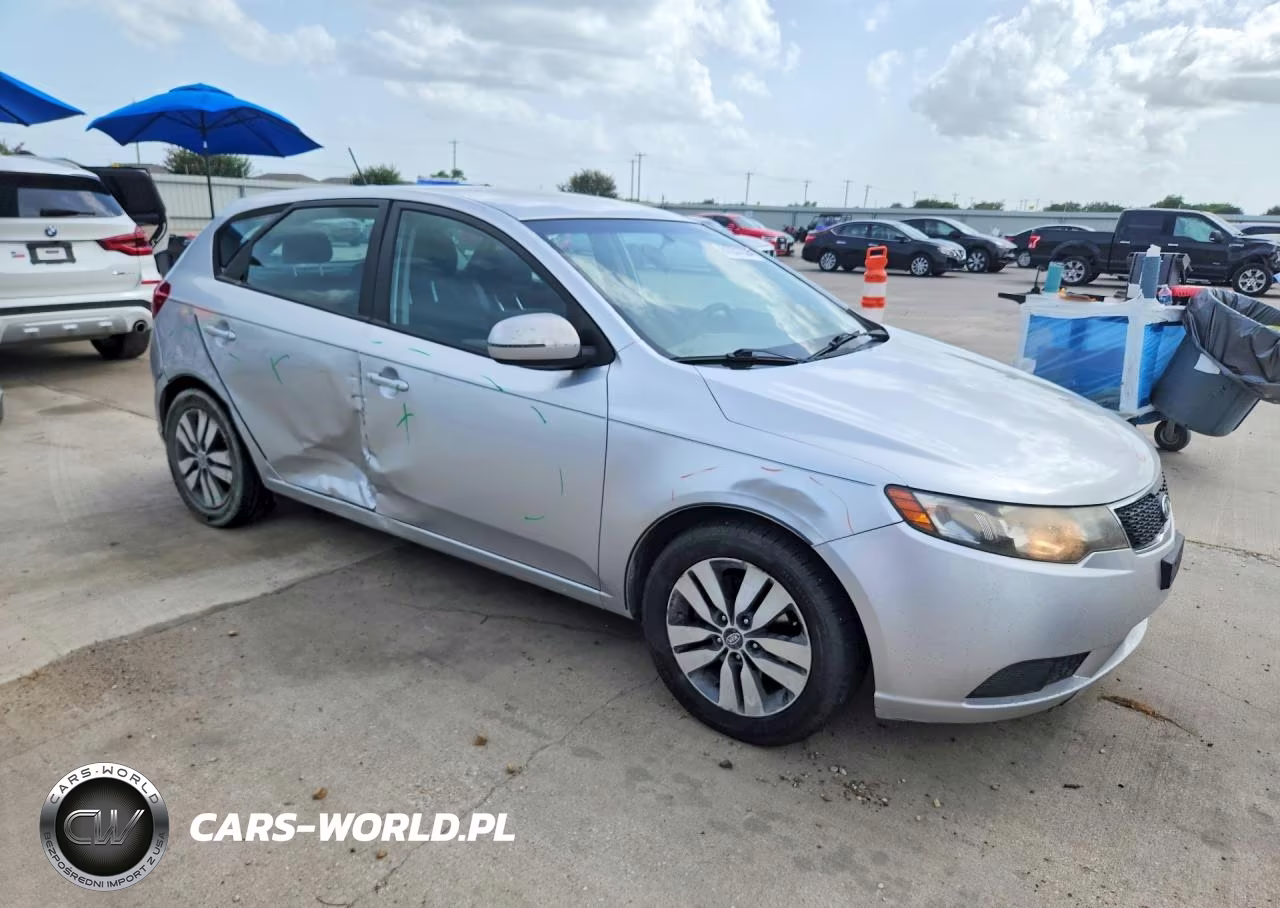 2013 Kia Forte Ex VIN:KNAFU5A25D5655143 - 4