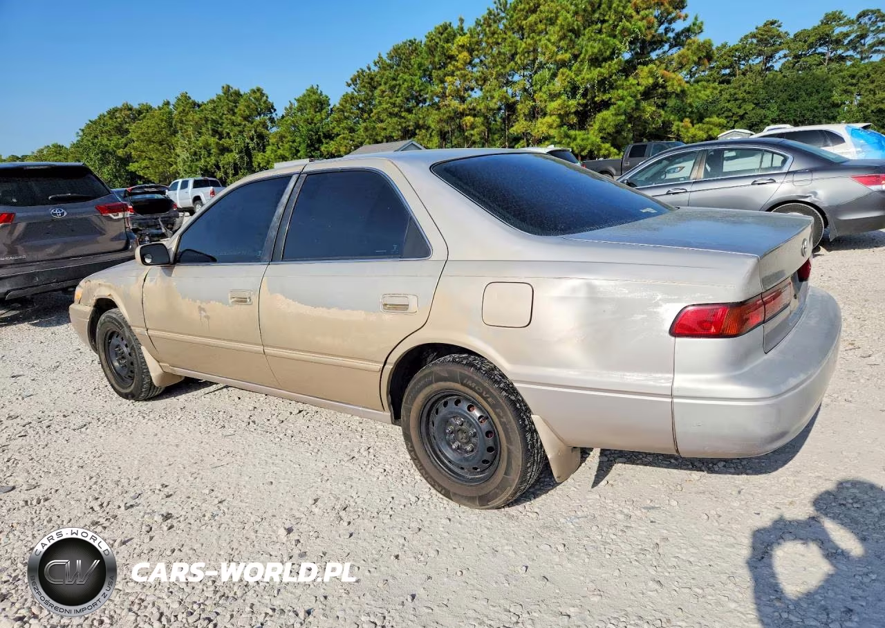 1999 Toyota Camry Le VIN:4T1BG22K8XU545165 - 2