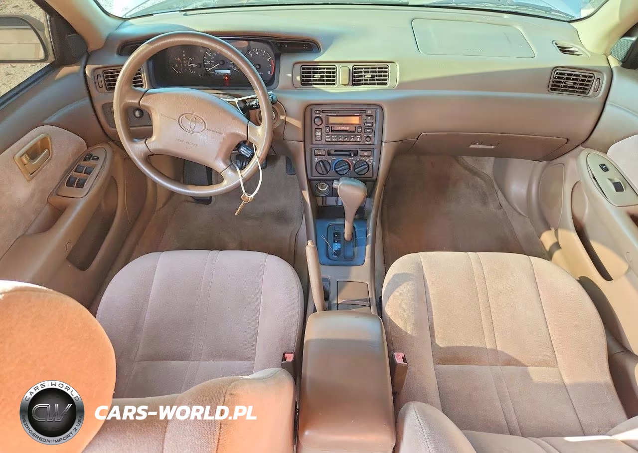 1999 Toyota Camry Le VIN:4T1BG22K8XU545165 - 8