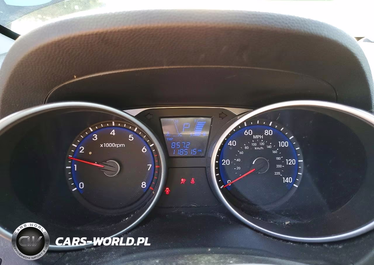 2015 Hyundai Tucson Se VIN:KM8JUCAGXFU086937 - 9