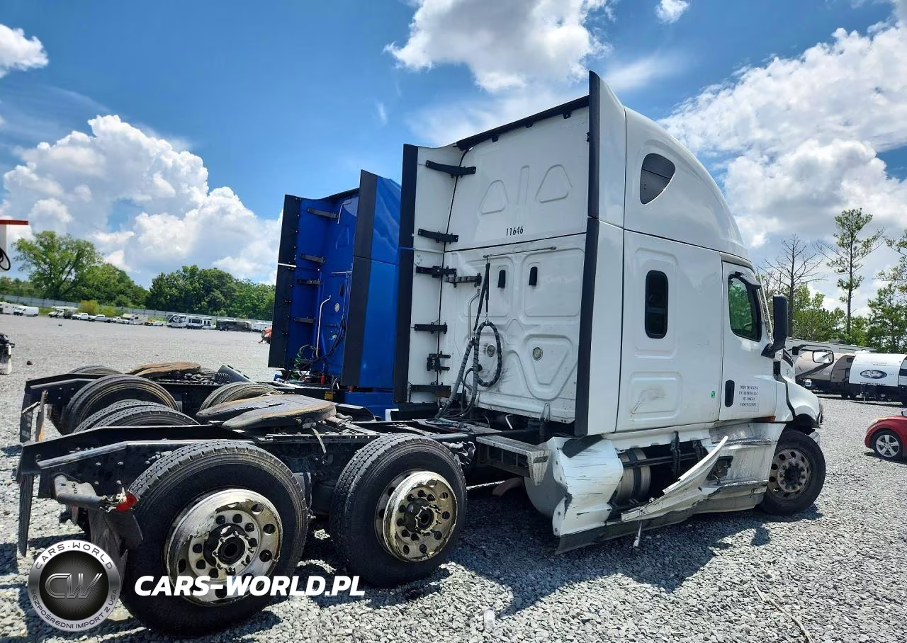2021 Freightliner Cascadia 126 Semi Truck VIN:3AKJHHDR9MSLY3930 - 3