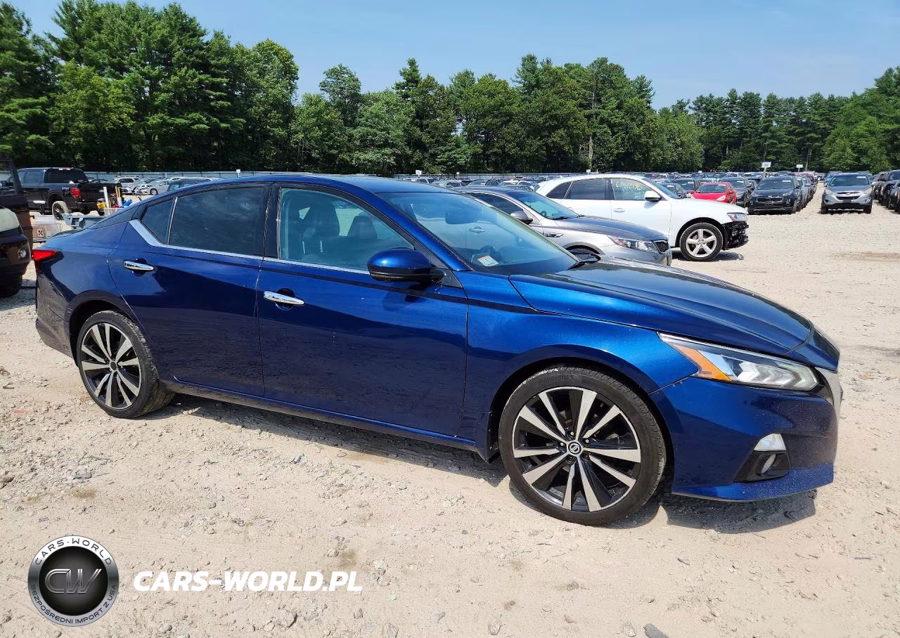 2019 Nissan Altima Platinum VIN:1N4BL4FW0KN306968 - 4